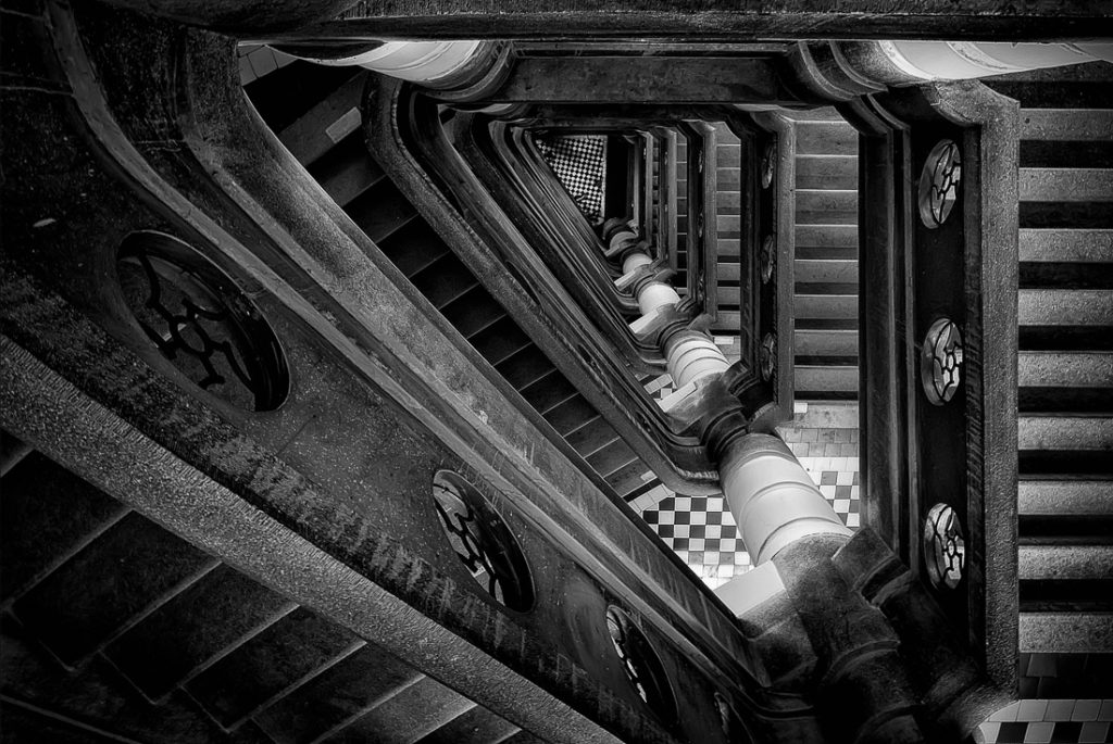 An old student mansion’s stairway